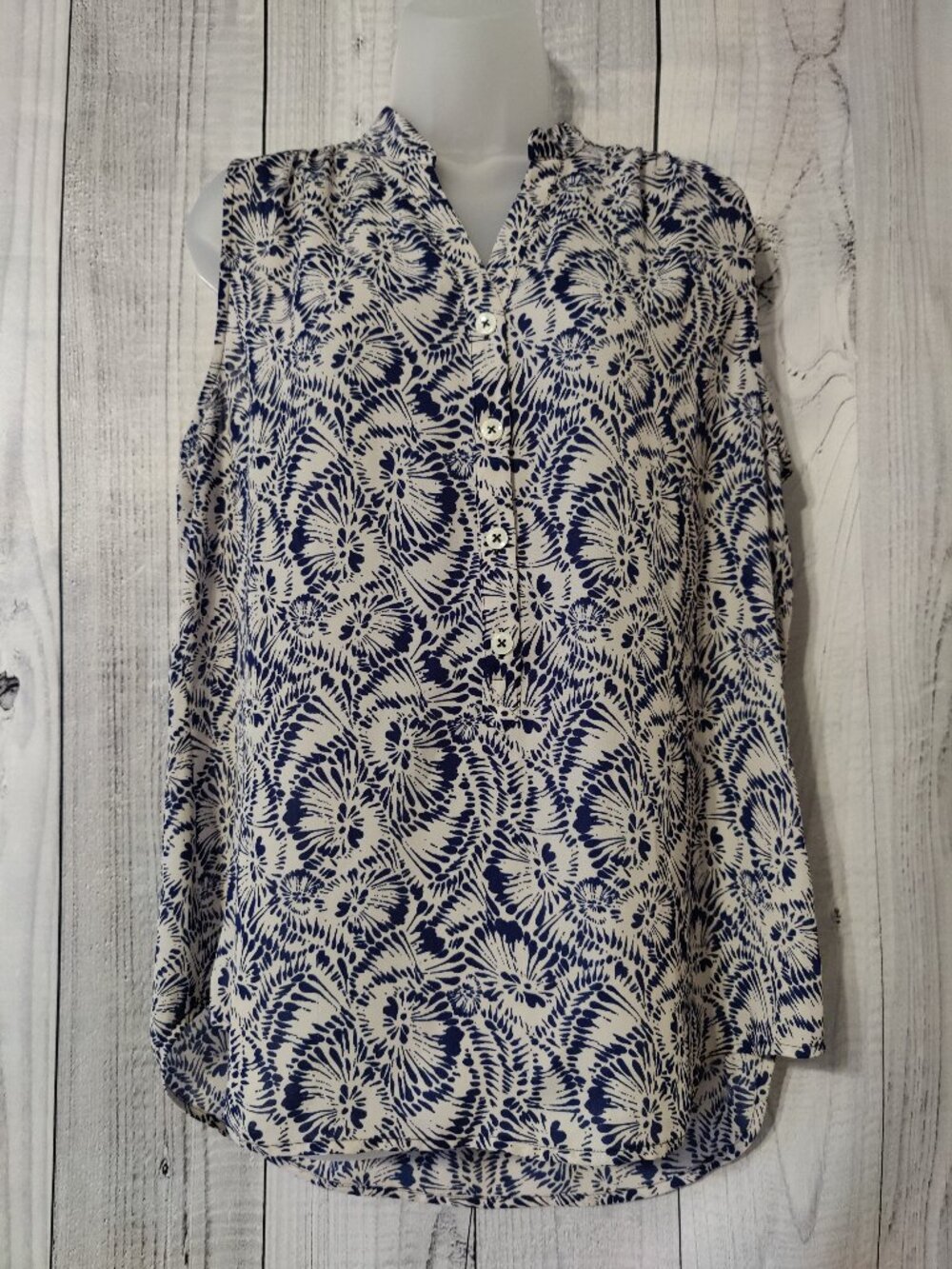 CAbi "Plaza" Navy & Cream Abstract Floral Sleeveless Blouse